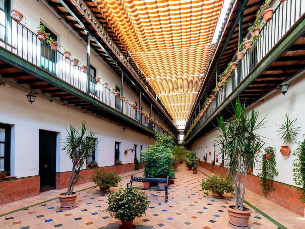 Ferienwohnung Holi-Rent Lumbreras Sevilla Exterior foto