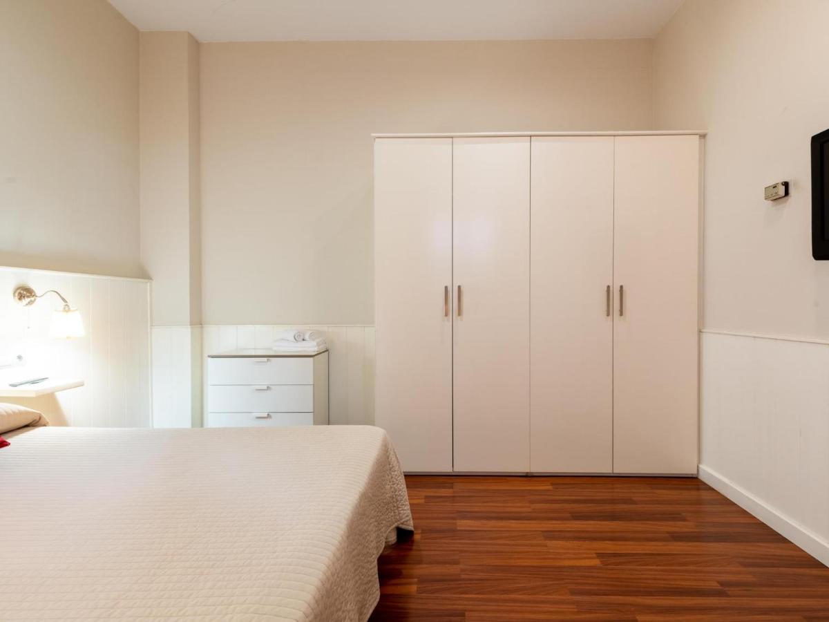 Ferienwohnung Holi-Rent Lumbreras Sevilla Exterior foto