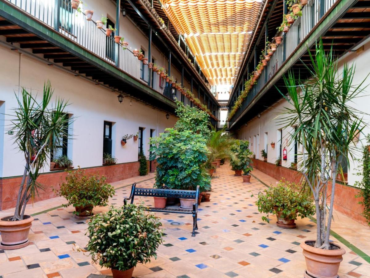 Ferienwohnung Holi-Rent Lumbreras Sevilla Exterior foto